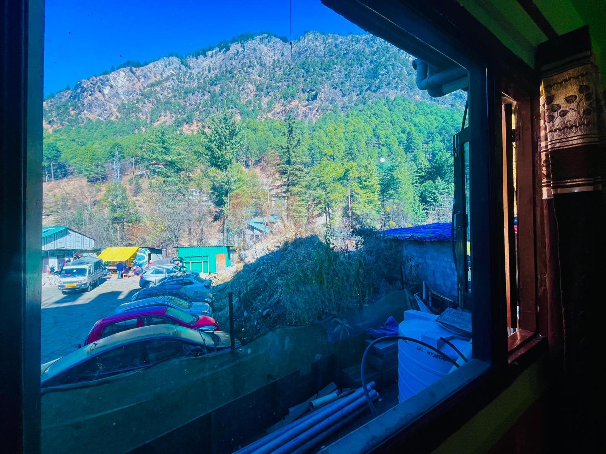 Russian Unit Kasol By Valley Экстерьер фото