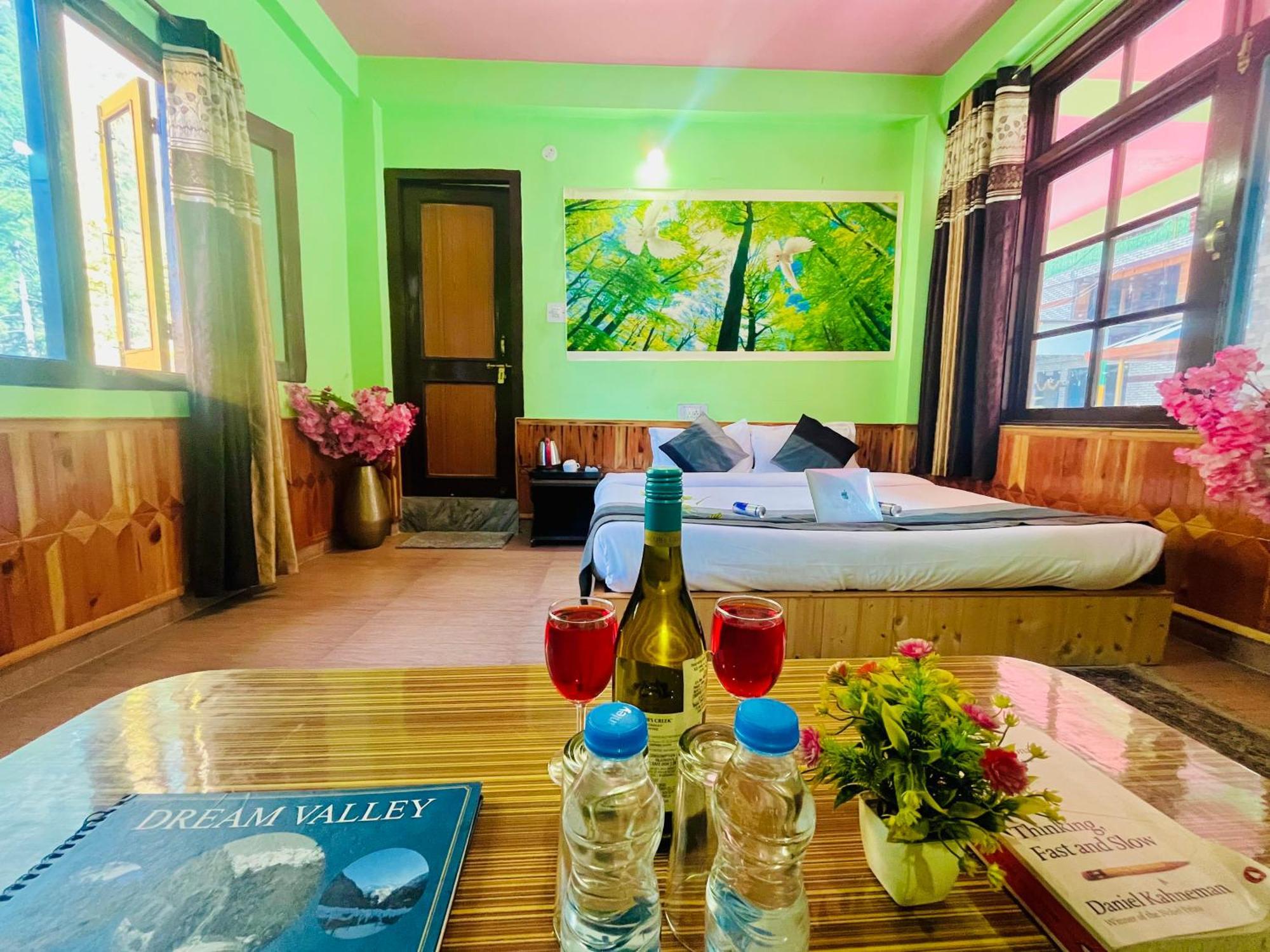 Russian Unit Kasol By Valley Экстерьер фото