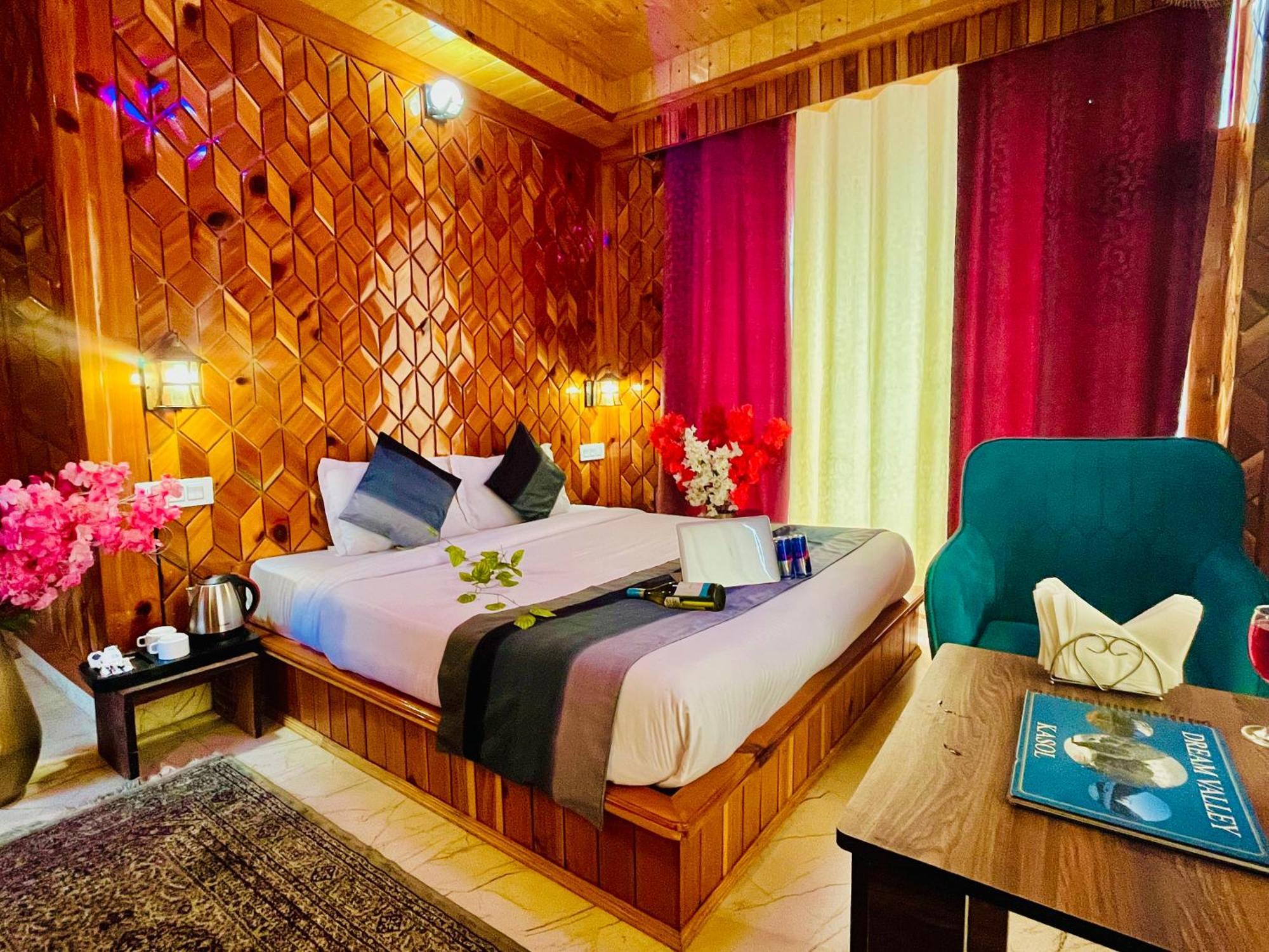 Russian Unit Kasol By Valley Экстерьер фото